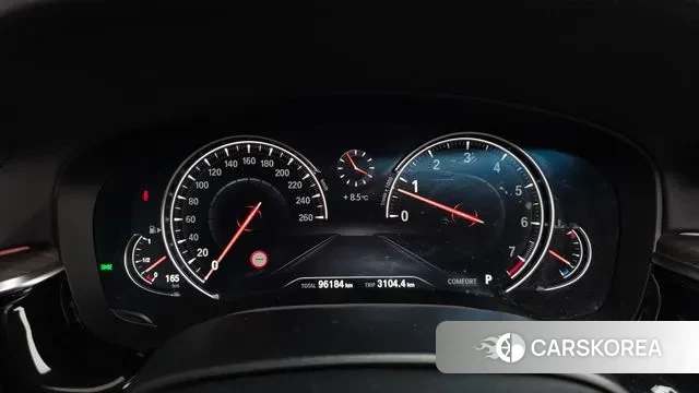 BMW 5 Series (G30) id 3723716 из Кореи 18