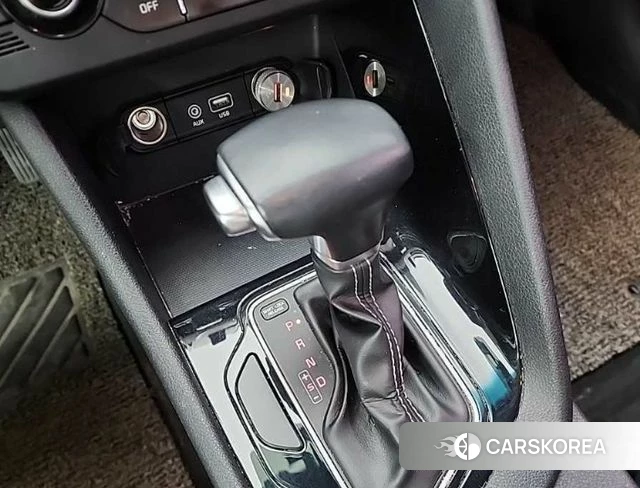 Kia Niro id 4318011 из Кореи 17