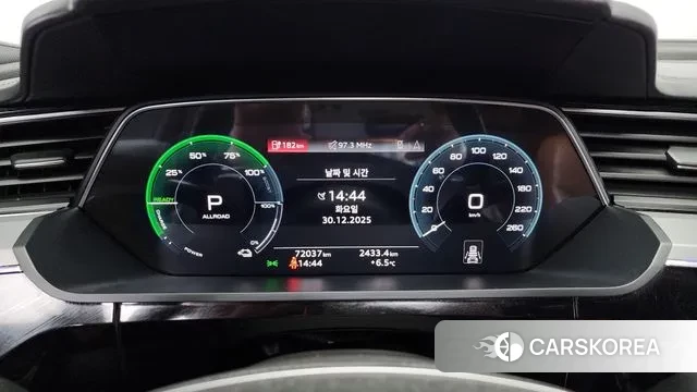 Audi e-Tron id 3529672 из Кореи 18