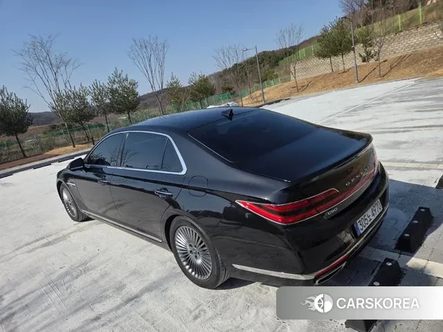 Genesis G90 id 3754386 из Кореи 18