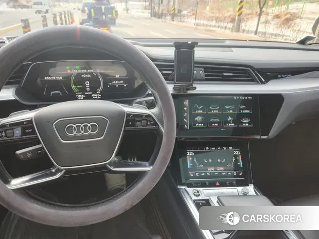 Audi e-Tron id 3630383 из Кореи 17