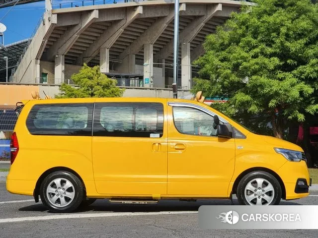 Hyundai The New Grand Starex id 3215195 из Кореи 18