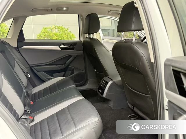 Volkswagen Sagitar id 4261974 из Китая 8
