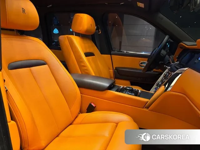 Rolls-Royce Cullinan id 3439278 из Кореи 10