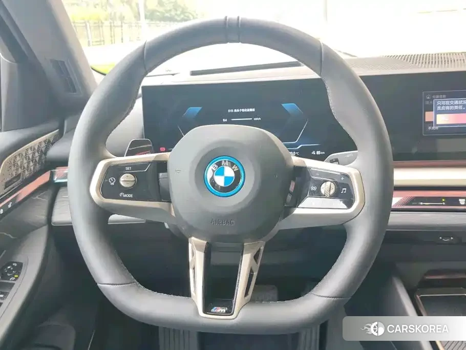 BMW i5 id 4600642 из Китая 11