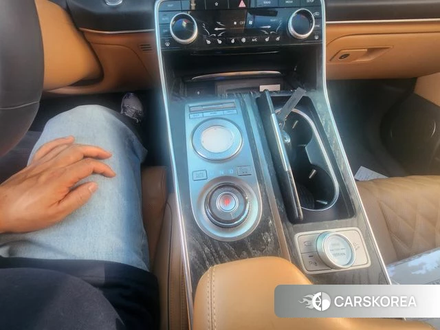 Genesis GV80 id 4202792 из Кореи 12