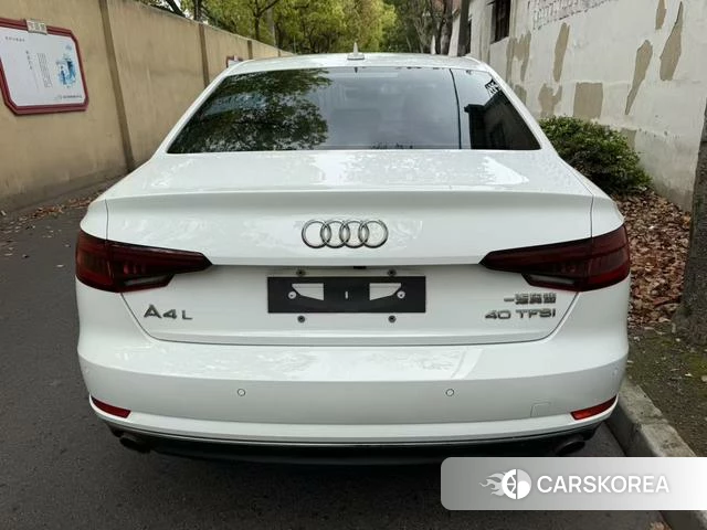 Audi A4L id 4238776 из Китая 10