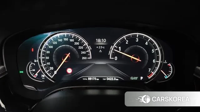 BMW 5 Series (G30) id 3682640 из Кореи 18