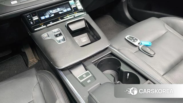 Hyundai The New Grandeur IG id 3832449 из Кореи 18