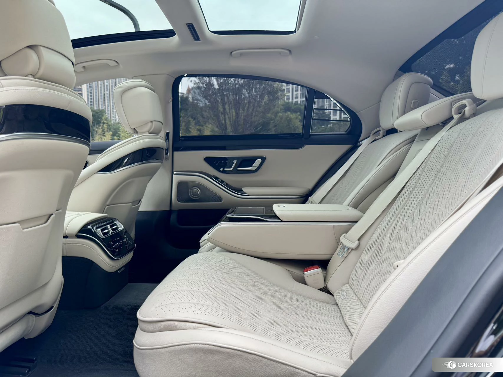 Mercedes-Benz S-Class id 4498638 из Китая 8