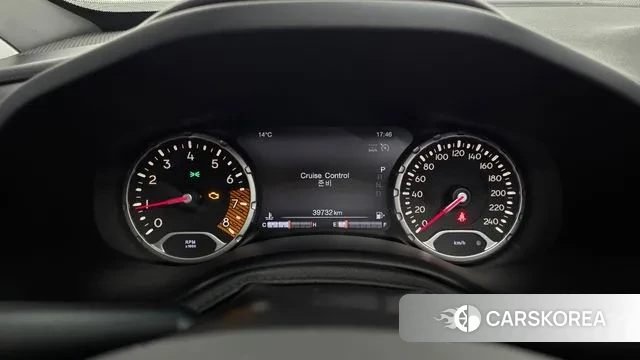 Jeep Renegade id 3324829 из Кореи 18