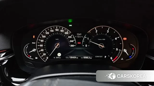 BMW 5 Series (G30) id 3500047 из Кореи 18