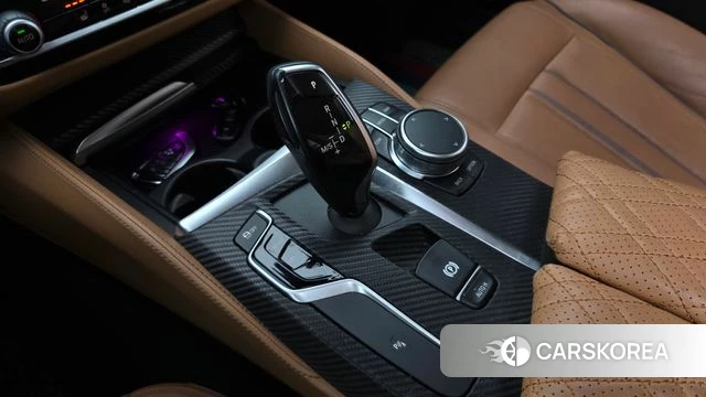 BMW 5 Series (G30) id 4873233 из Кореи 31