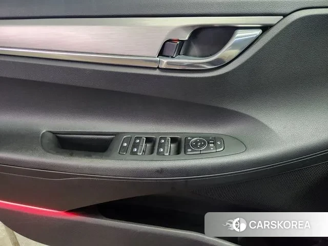 Hyundai The New Grandeur IG id 3349569 из Кореи 17