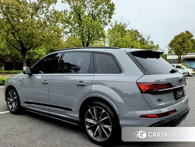 Audi Q7 id 4273070 из Китая 8