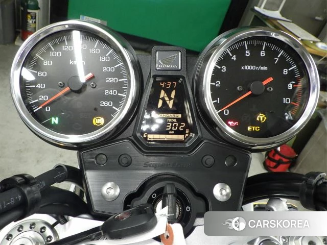 Honda CB1300SF SP id 4184223 из Японии 32