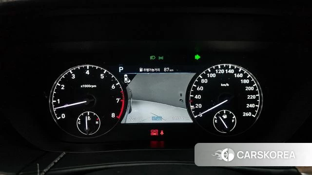 Genesis G90 id 4310110 из Кореи 18