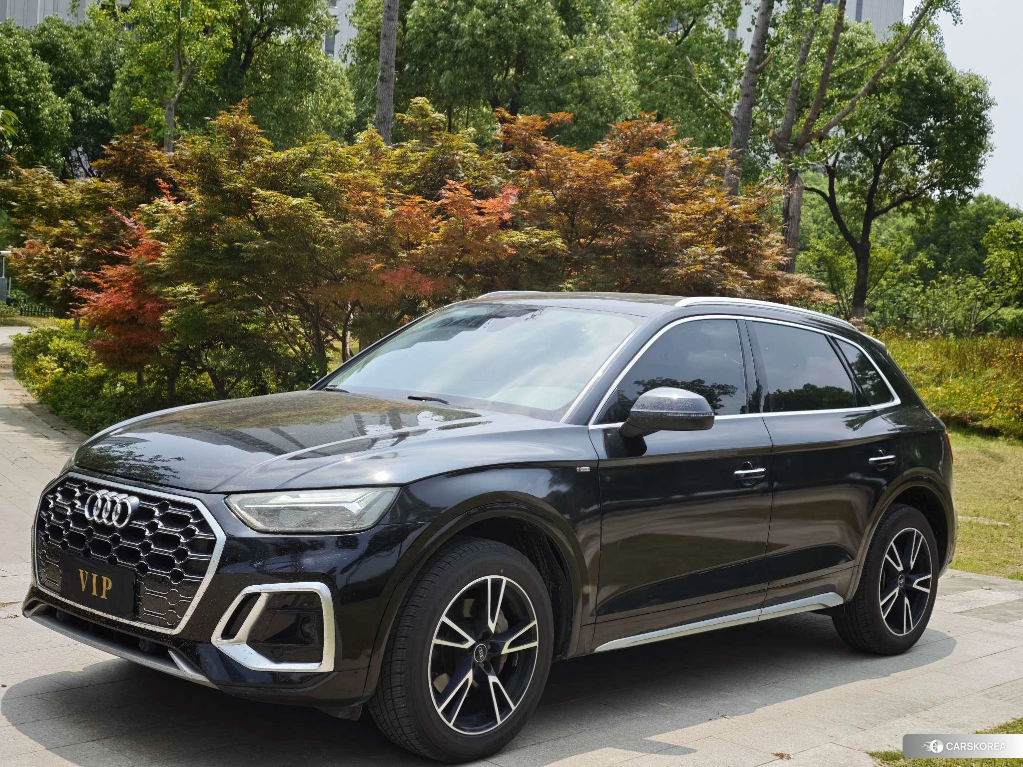 Audi Q5L id 4514992 из Китая 10