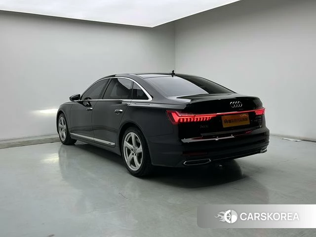 Audi A6L id 4212228 из Китая 18
