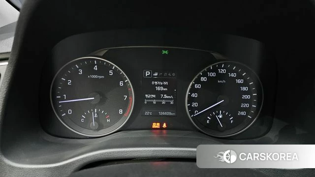 Hyundai Avante AD id 4325829 из Кореи 28