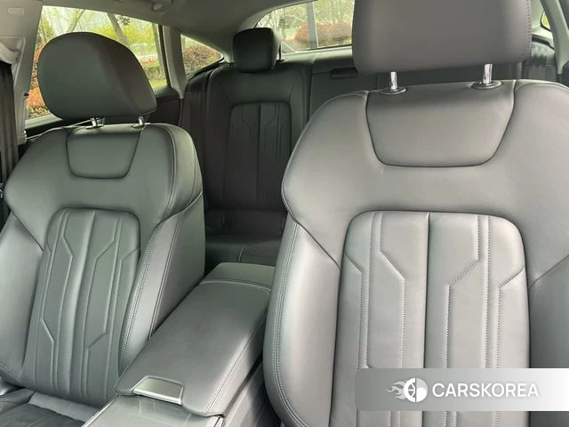 Audi A7 id 4300101 из Китая 8