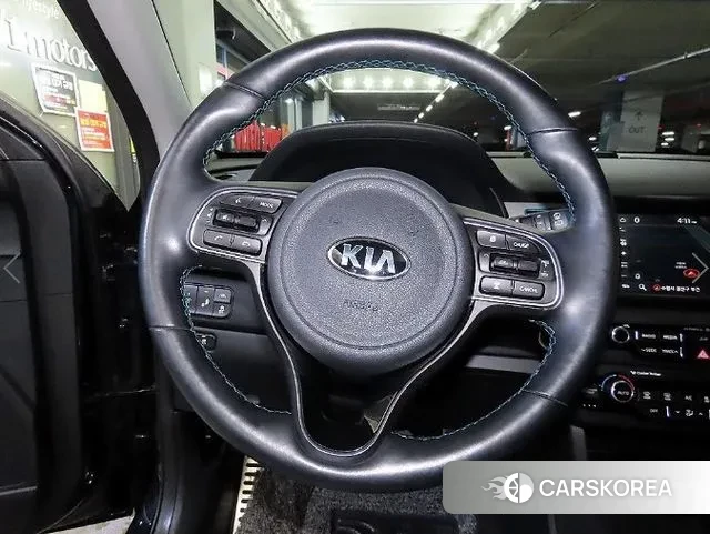 Kia Niro EV id 3593189 из Кореи 18