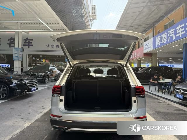 Volkswagen Tourang id 4258928 из Китая 22