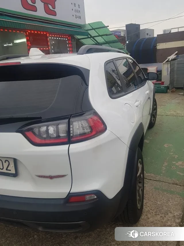 Jeep Cherokee (KL) id 3713260 из Кореи 12