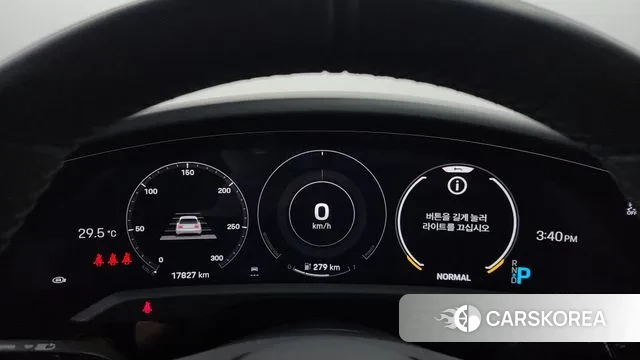 Porsche Taycan id 3037506 из Кореи 18