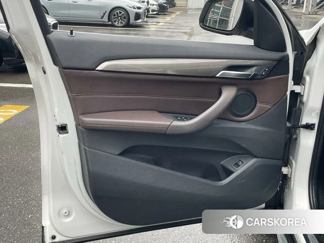 BMW X1 id 4209706 из Китая 12