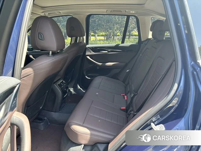 BMW X3 id 4265253 из Китая 17