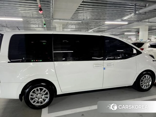 Hyundai Staria id 4392508 из Кореи 16