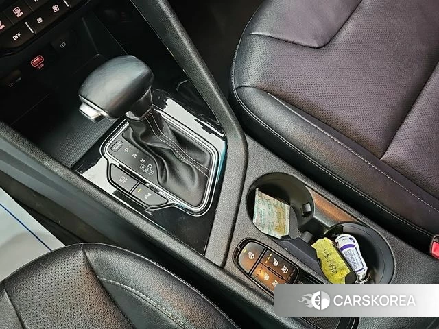 Kia The New Niro id 4764819 из Кореи 17