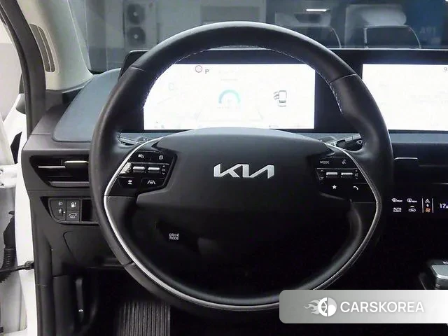 Kia EV6 id 3041318 из Кореи 17