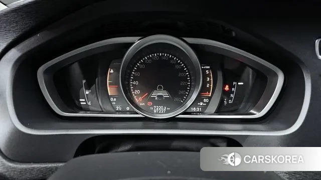 Volvo V40 Cross-Country id 3578458 из Кореи 18