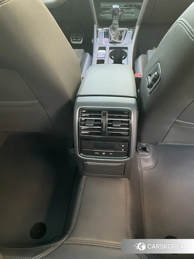 Volkswagen Magotan id 4297286 из Китая 16