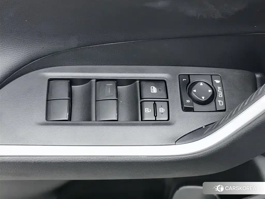 Toyota RAV4 id 4628099 из Китая 22