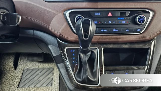 Hyundai The New Grand Starex id 4557465 из Кореи 28