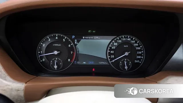 Genesis G90 id 3468704 из Кореи 18