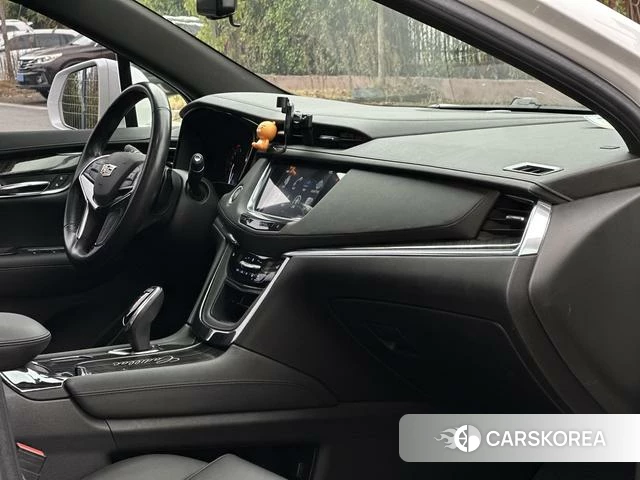 Cadillac XT5 id 4239025 из Китая 28