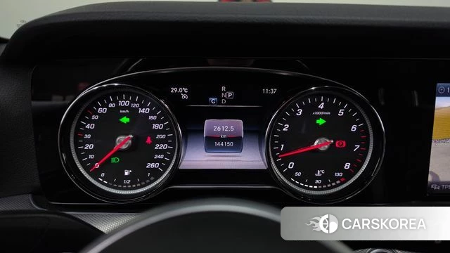Mercedes-Benz E-Class W213 id 4741935 из Кореи 18
