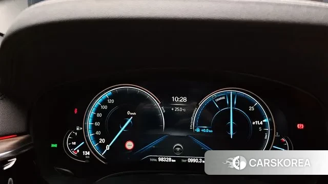 BMW 5 Series (G30) id 3014087 из Кореи 18