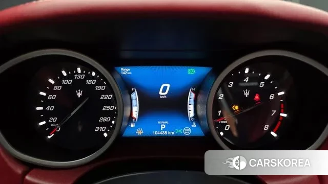 Maserati Ghibli id 3444732 из Кореи 18