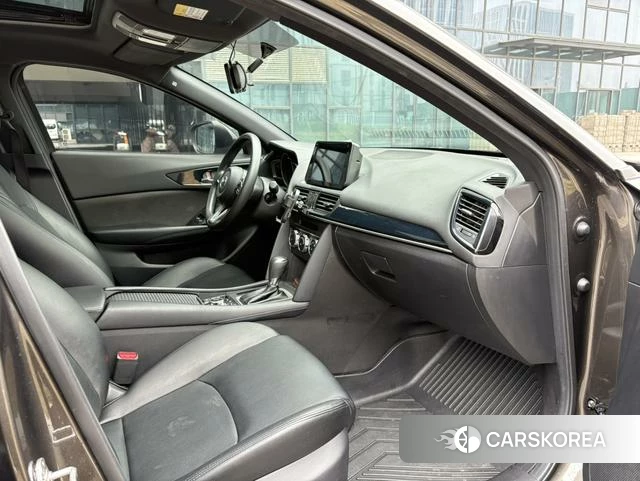 Mazda CX-4 id 4221603 из Китая 10
