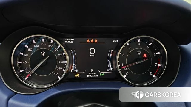 Maserati Ghibli id 4572555 из Кореи 28