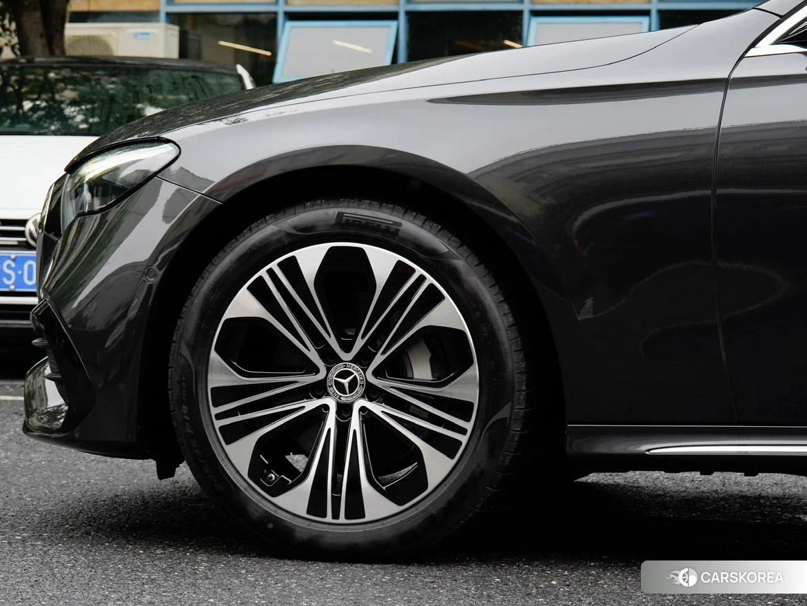 Mercedes-Benz E-class id 4455515 из Китая 18