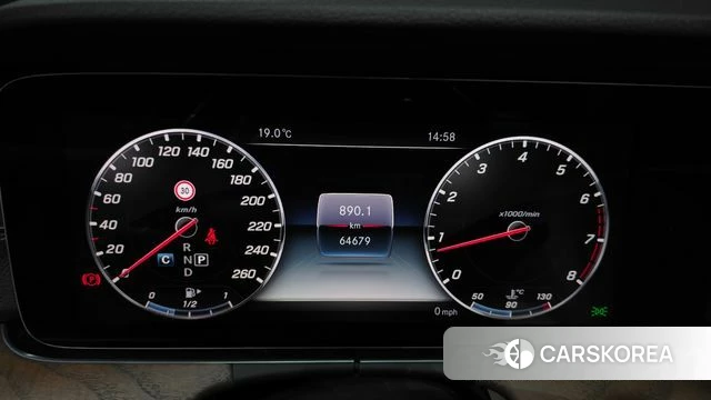 Mercedes-Benz E-Class W213 id 3925024 из Кореи 18