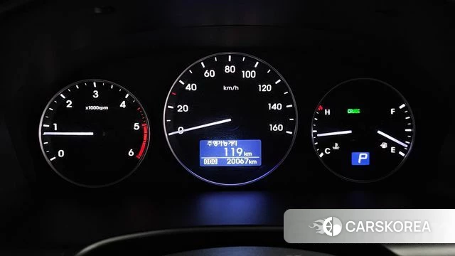 Hyundai The New Grand Starex id 4483261 из Кореи 18