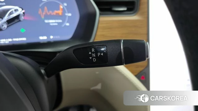 Tesla Model X id 4551373 из Кореи 31