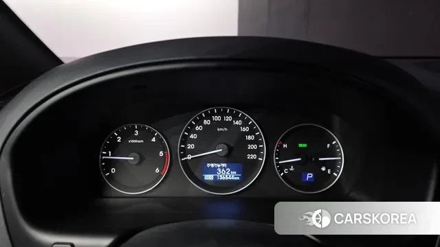 Hyundai The New Grand Starex id 3368793 из Кореи 18